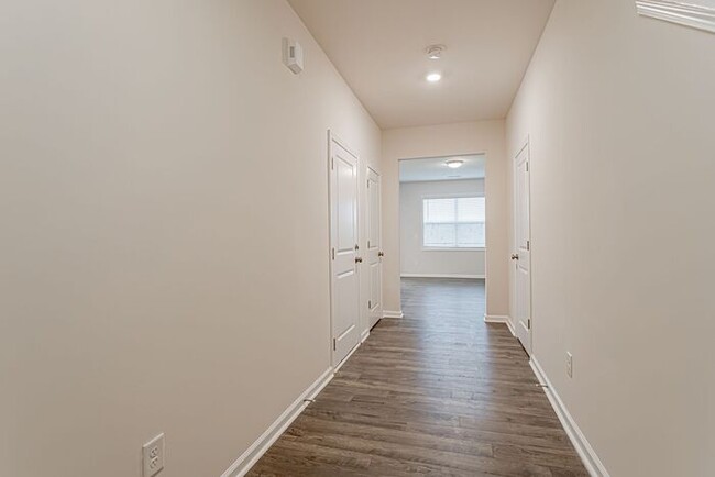 Building Photo - Brand New Townhome in Peachtree Park in Du...