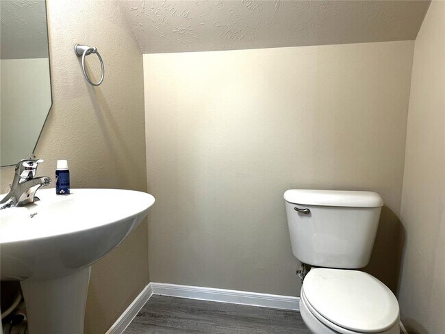 Building Photo - 12419 Blue Spruce Vale Way