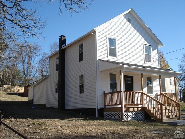 Building Photo - 25 Old Rte 9w