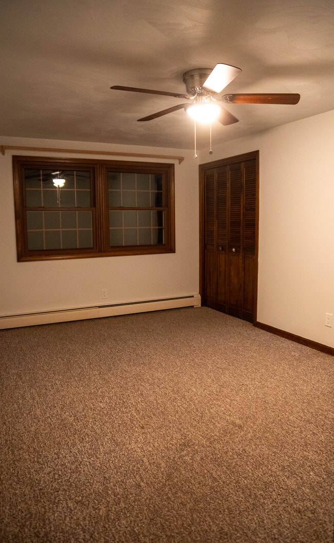 Building Photo - 4822 E Eddy Dr