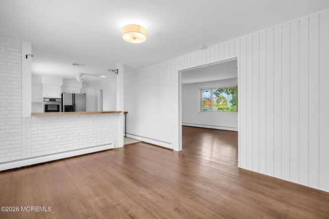 Building Photo - 10 Harbour Way