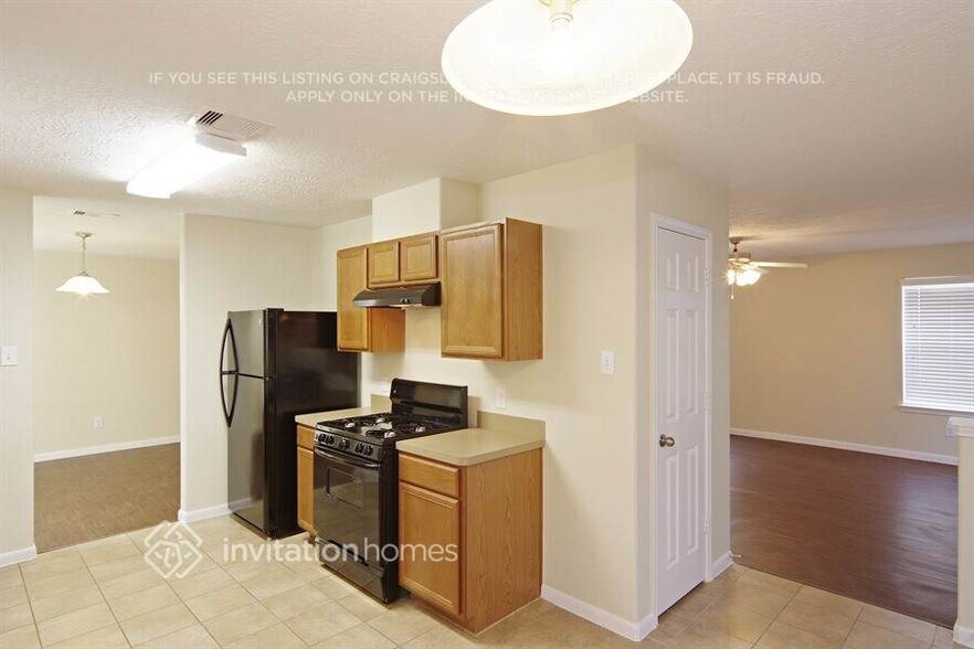 Building Photo - 12707 Claradeen Ct