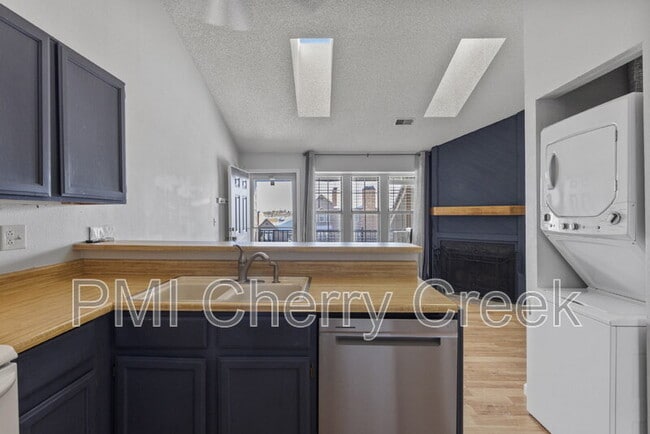 Building Photo - 17315 E Rice Cir