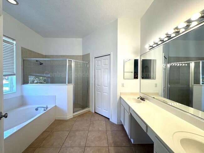 Building Photo - 10108 Marsh Pine Cir