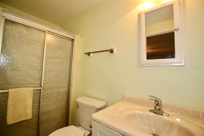 Building Photo - 10992 Poplar St NE