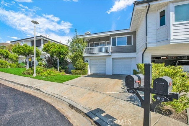 Building Photo - 804 Gardenia Way