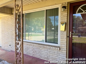 Building Photo - 2022 Odessa Dr