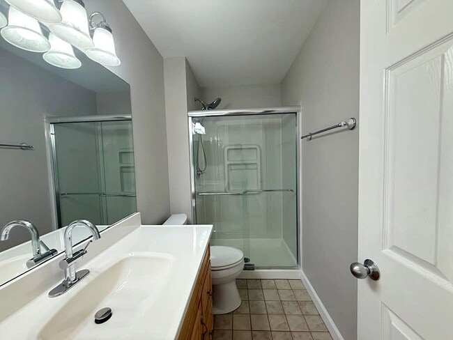 Building Photo - 97 Burr Oak Ln