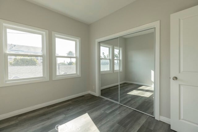 Building Photo - 2152 Locust Ave