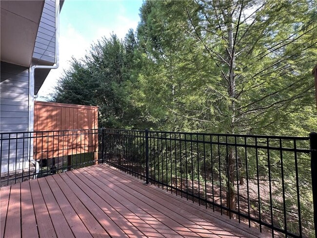 Building Photo - 2417 Tenor Ln