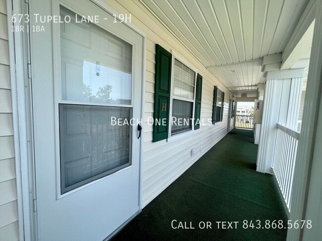 Building Photo - 673 Tupelo Ln