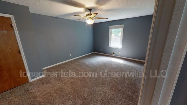 Building Photo - 229 Cedar Crest Rd