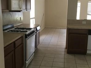 Building Photo - 18235 Sorrell Oaks Ln