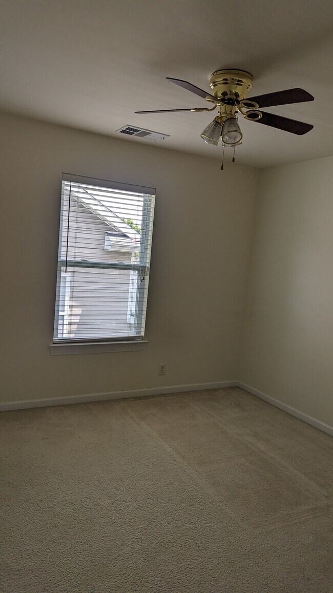 Building Photo - 1301 Liberty Pike