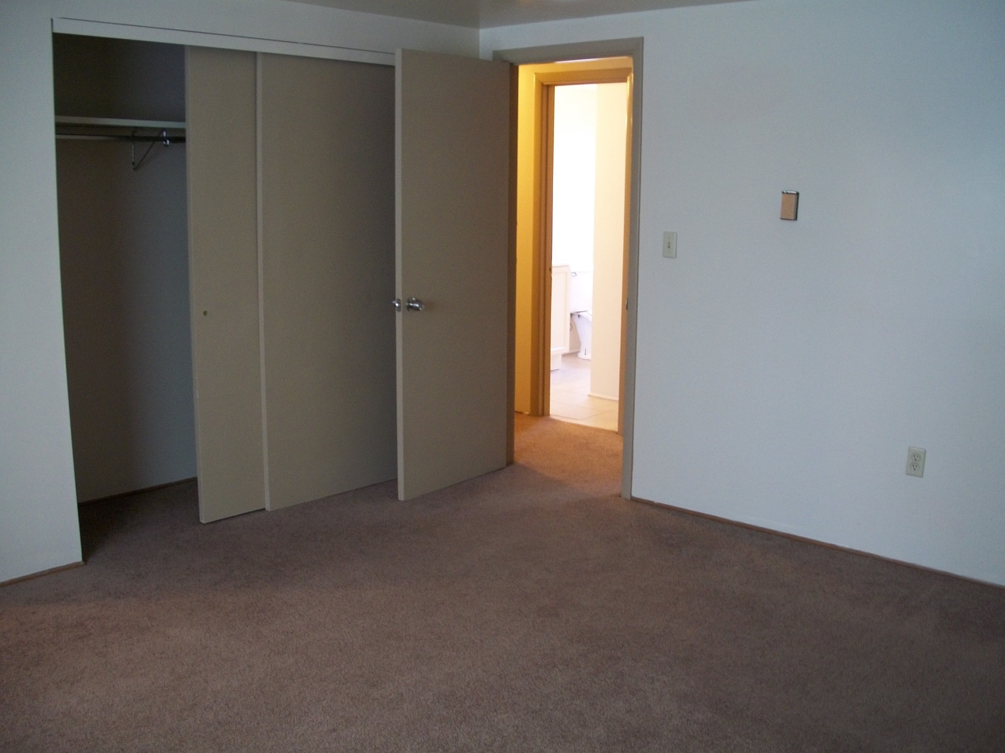 2nd bedroom with new laminate flooring (carpeting has been replaced) - 502 Mercer Rd