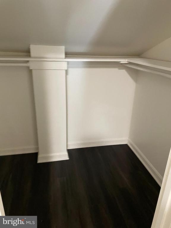 Building Photo - 2016 10th St NW