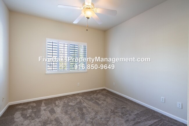 Building Photo - 758 Shasta Oaks Ct