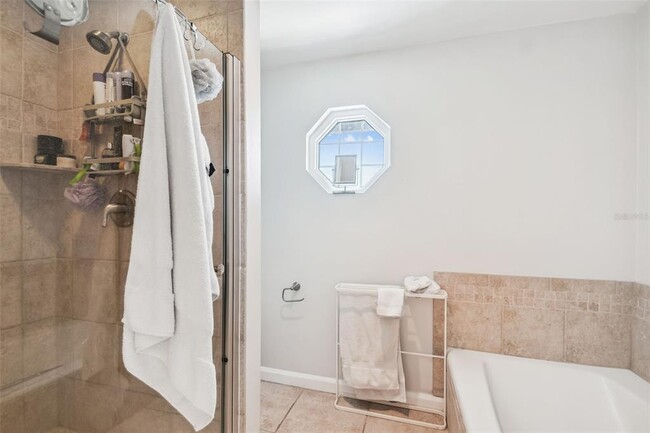 Building Photo - 762 S Village Cir