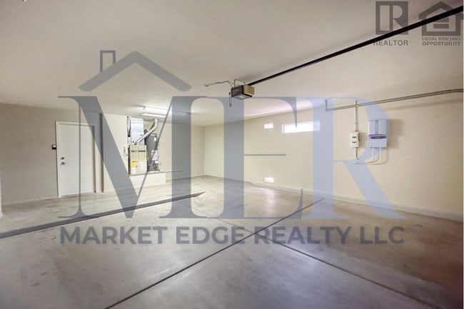 Building Photo - 2Bed/2Bath House in North Surprise! $199 MOVE-IN SPECIAL! Ready for Immediate Move-In!