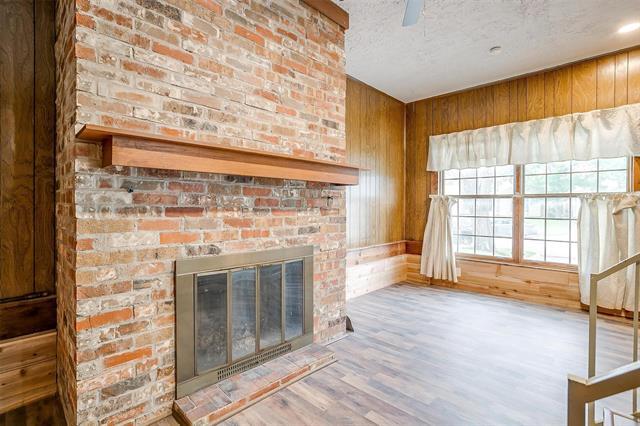 Building Photo - 4909 Birchman Ave