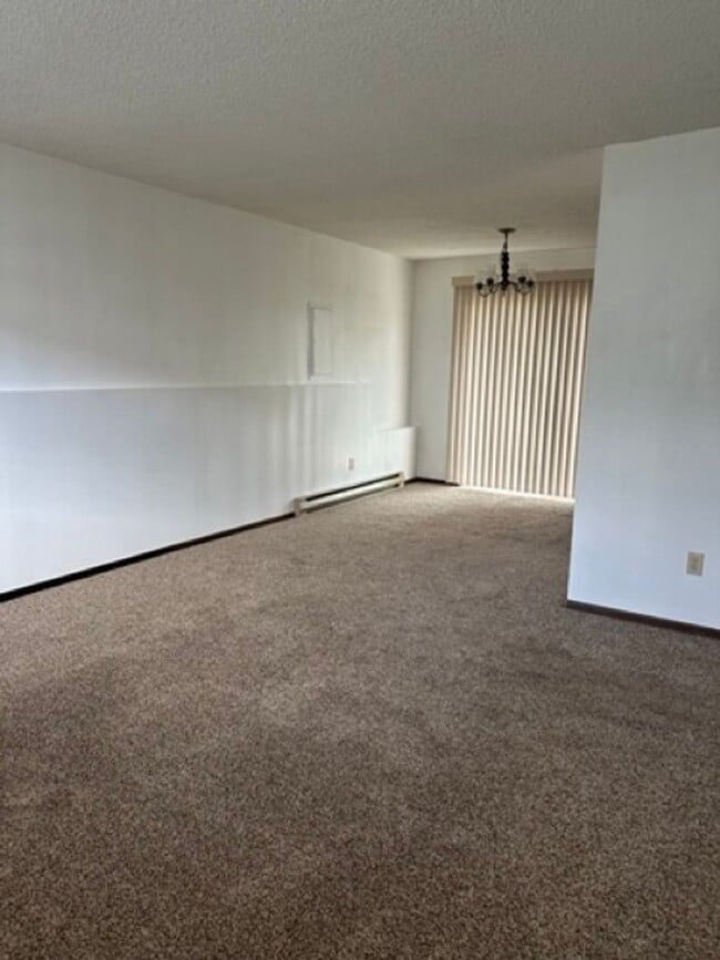 Building Photo - Downtown Cheney Duplex