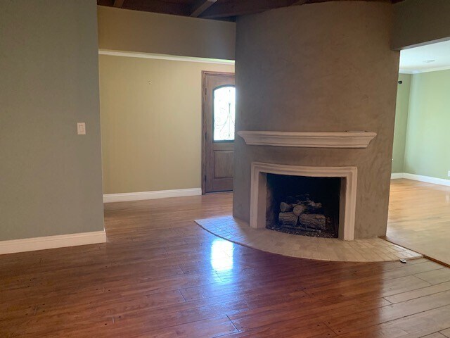 Building Photo - 459 N Jenifer Ave