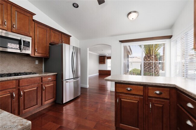 Building Photo - 1109 Deer Horn Ln