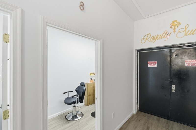 Building Photo - 4341 Park Heights Ave