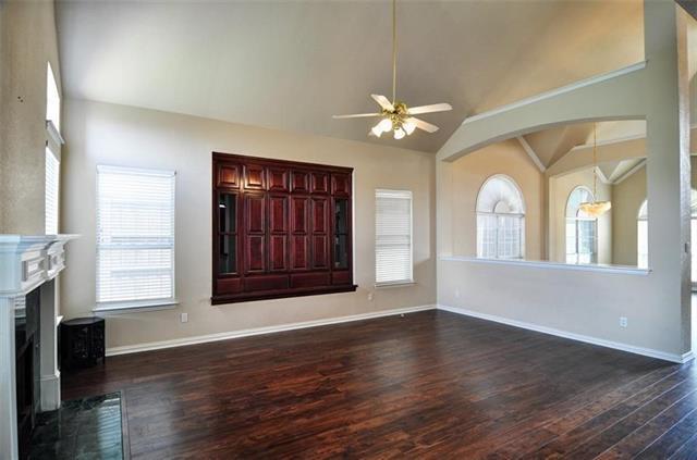 Building Photo - 4561 Risinghill Dr
