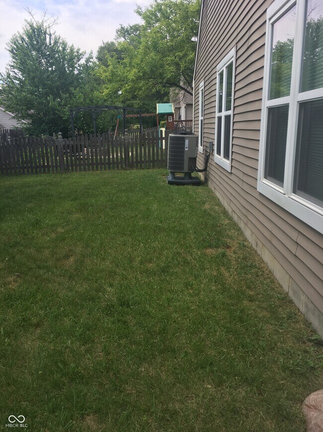 Building Photo - 6625 Sunloch Ct