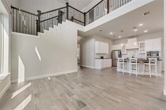 Building Photo - 8234 Zoysia Ln