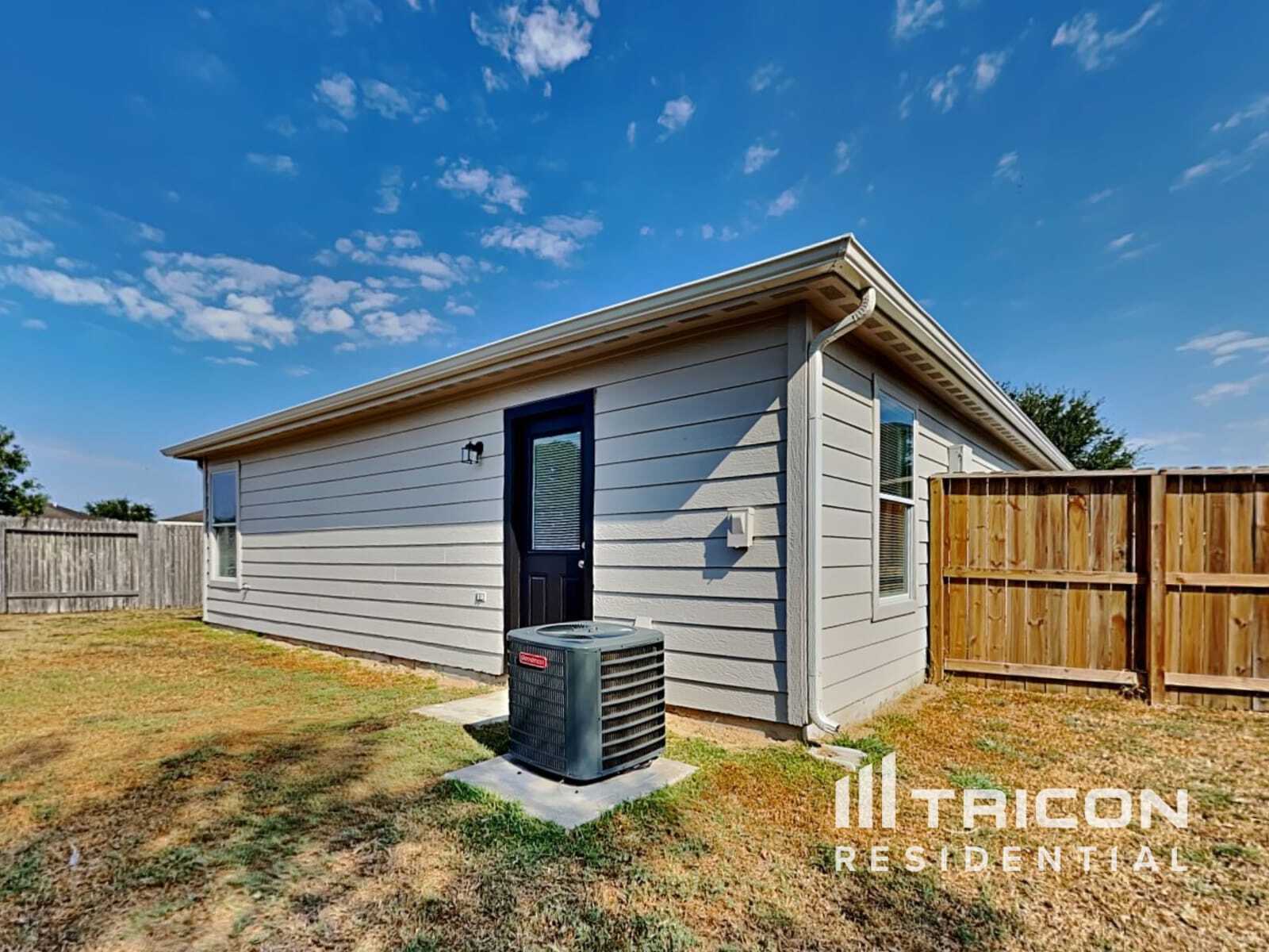 Building Photo - 6930 Waterlilly View Ln