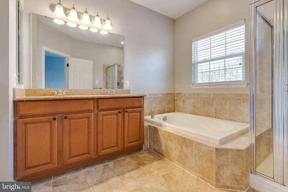 Building Photo - 9684 Atterbury Ln