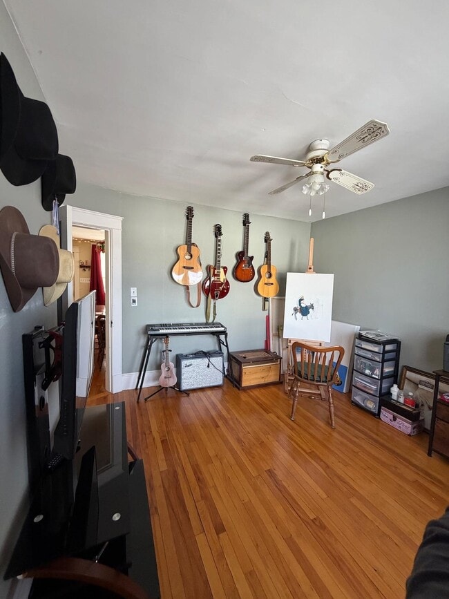 Building Photo - 47 Morgan St