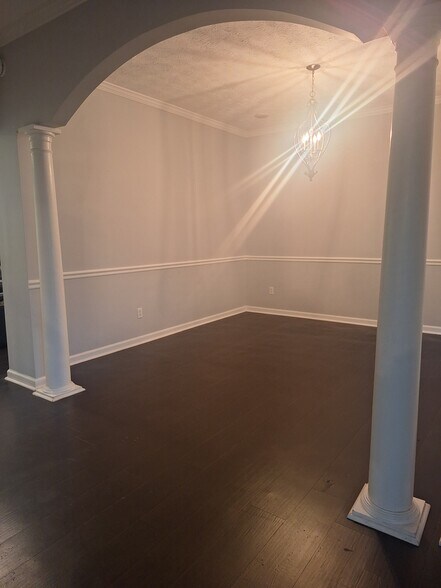 Building Photo - 1450 Scenic Brook Trl SW