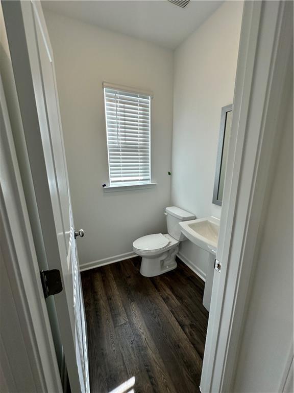 Building Photo - 5720 Schelton Pl