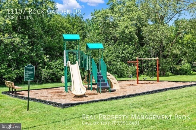 Building Photo - 11107 Rock Garden Dr