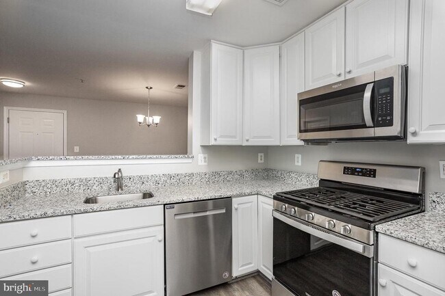 Building Photo - 1060 Gardenview Loop