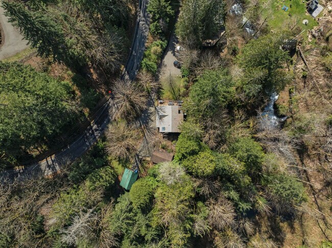 Building Photo - 45612 SE Edgewick Rd