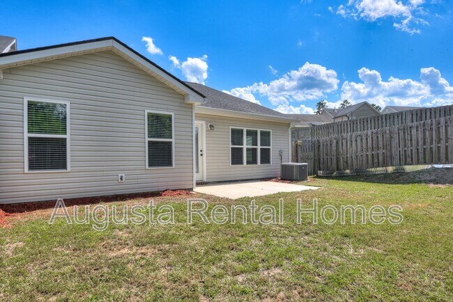 Building Photo - 712 Edenberry St