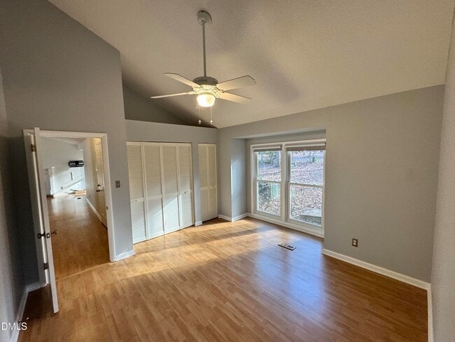 Building Photo - 118 Creeks Edge