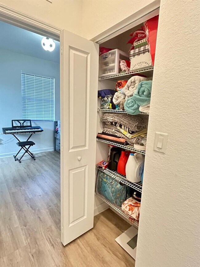 Building Photo - 11316 SW 249th St