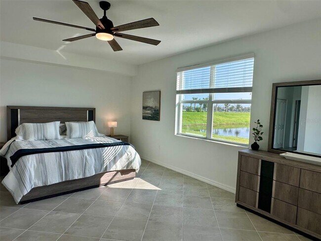 Building Photo - 12680 Radiance Ct