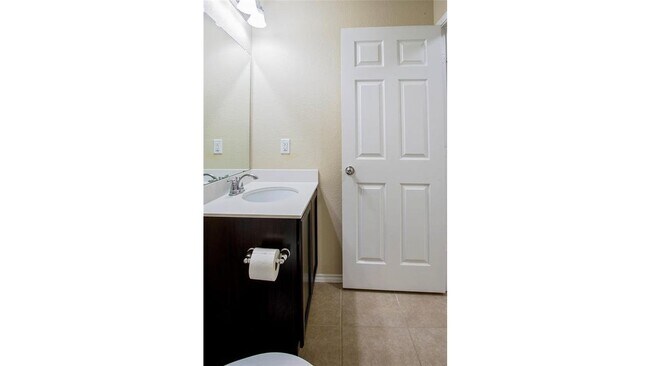 Building Photo - 5716 Hopkins Dr