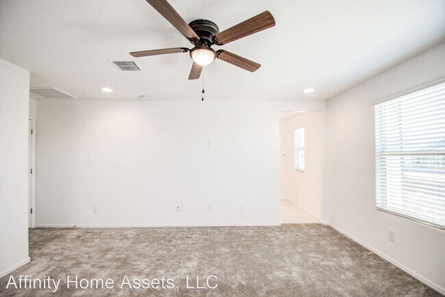 Building Photo - 5 br, 3 bath House - 7539 E OLLA Avenue