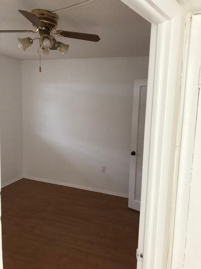 Building Photo - 8110 Sunrise Lakes Blvd