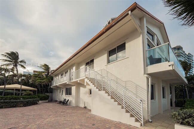 Building Photo - 302 Balboa St