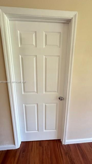 Building Photo - 3401 N Country Club Dr