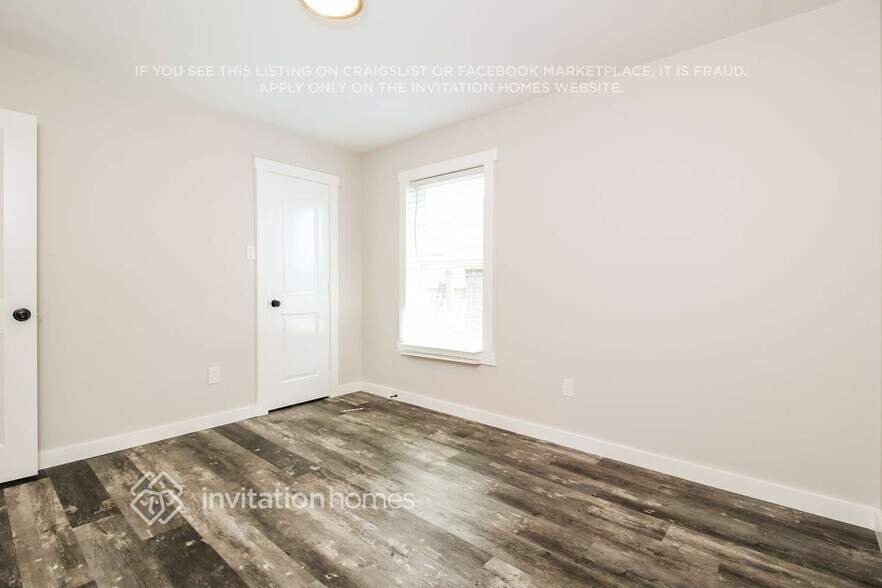 Building Photo - 8213 Mark Ln