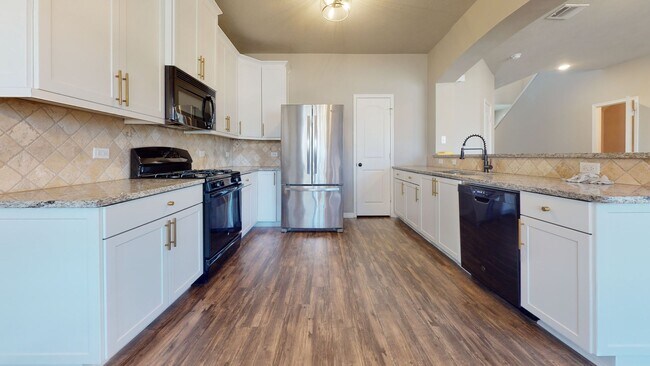 Building Photo - 4204 Shallow Creek Ct